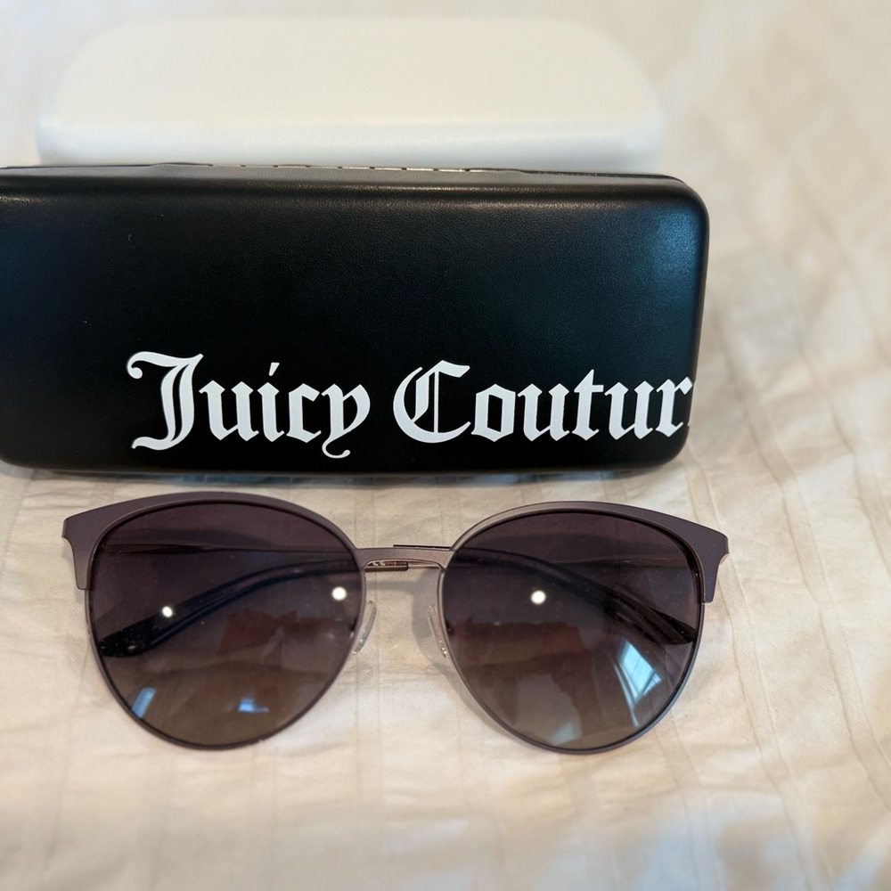 Juicy Couture Women's Dark Sunglasses - Picture 1 of 2